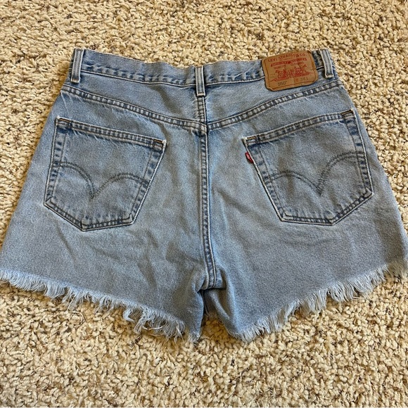 Levi Strauss 550 Frayed Hem Women's Shorts 34 - Picture 4 of 6